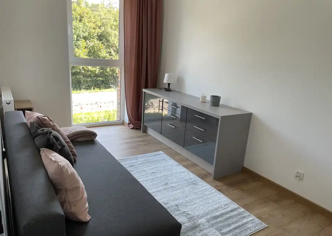 Czysty i ciepły pokój na wynajem w nowym mieszkaniu. - zdjęcie 6