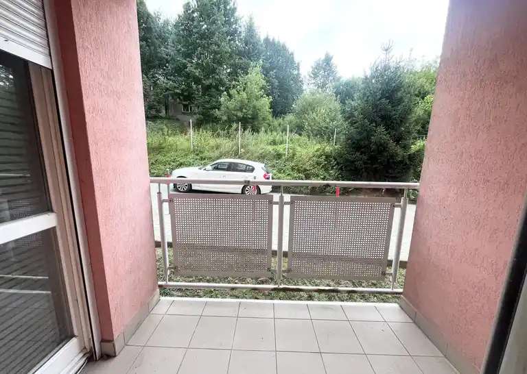 2 pokoje z osobną kuchnią, balkonem i parkingiem przy Al. 29 Listopada w Krakowie - zdjęcie 7