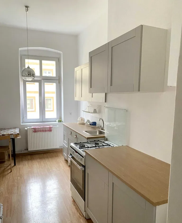 Plac Kościuszki # Mieszkanie dla kobiet # - zdjęcie 4