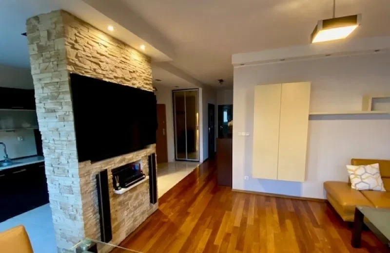 3 pokoje | 70 m² | Gocław | klimatyzacja | balkon 9 m² | ms. garażowe - zdjęcie 3