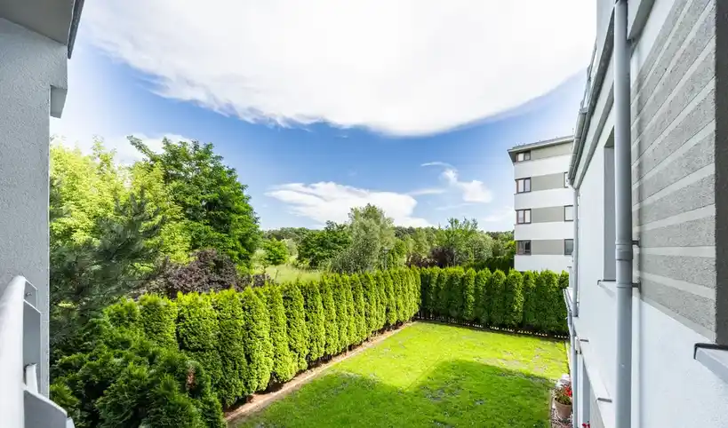 Bezpieczna przystań-taras-natura-zamknięte osiedle - zdjęcie 9