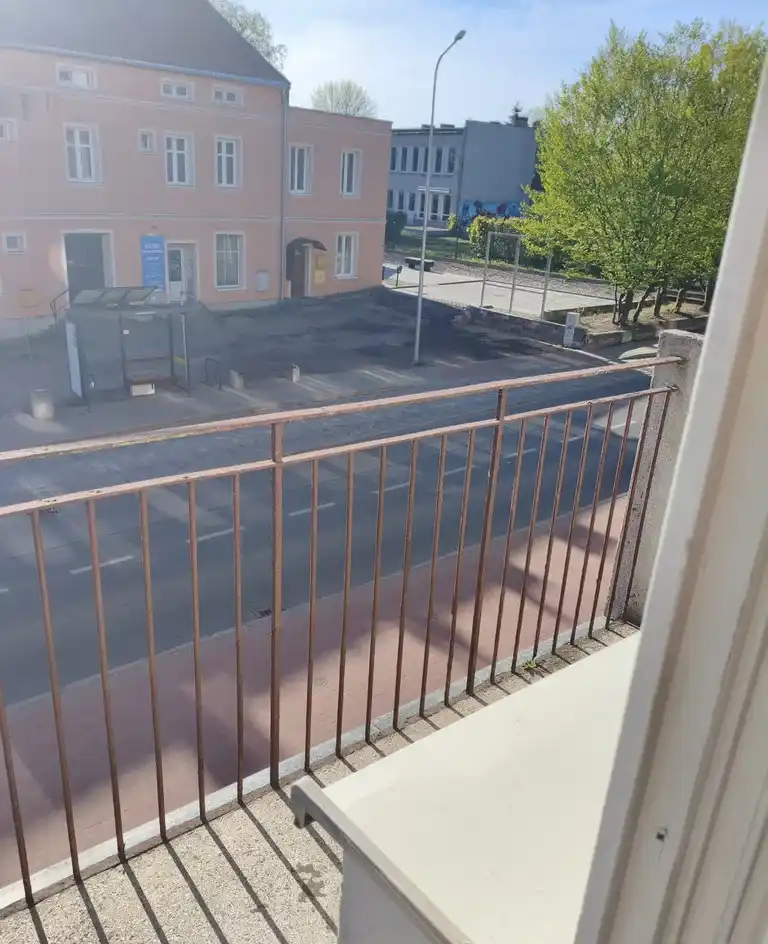 Słoneczne mieszkanie 1-pokojowe z balkonem, do zamieszkania od zaraz. - zdjęcie 3