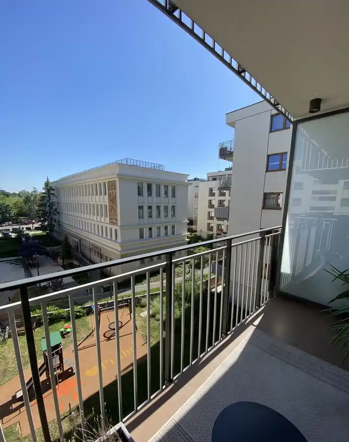 3 pok , wysoki standard, 10m do centrum, balkon , garaż, duży salon - zdjęcie 7