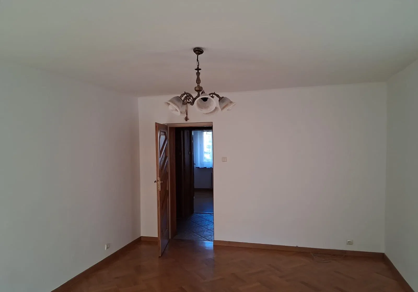 Mieszkanie 3-pokojowe z balkonem i garażem - zdjęcie 6