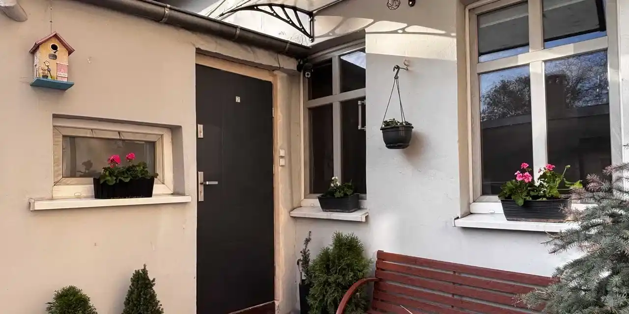 Kawalerka 31m2 do wynajęcia w kamienicy przy ul. Królowej Jadwigi - zdjęcie 7
