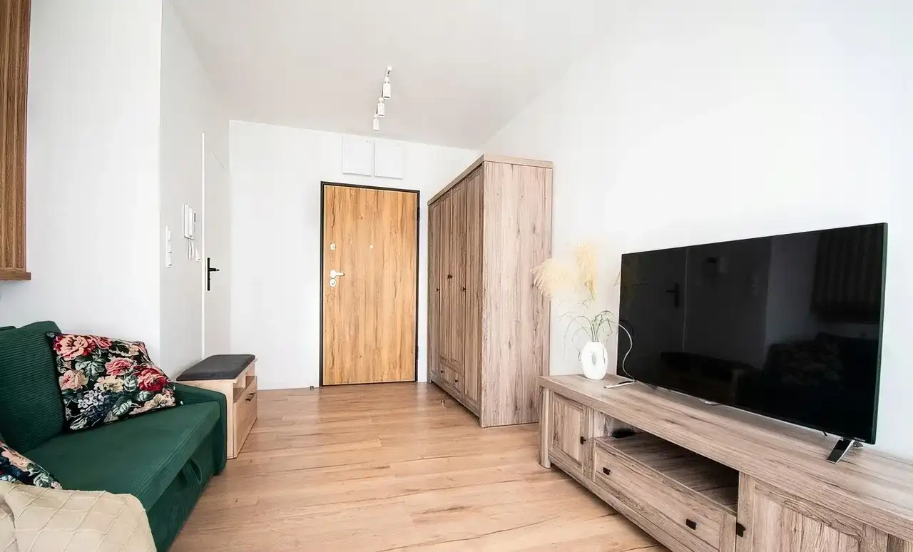 2 pokoje, mieszkanie na wynajem - ul. Kłopot, Warszawa - zdjęcie 2