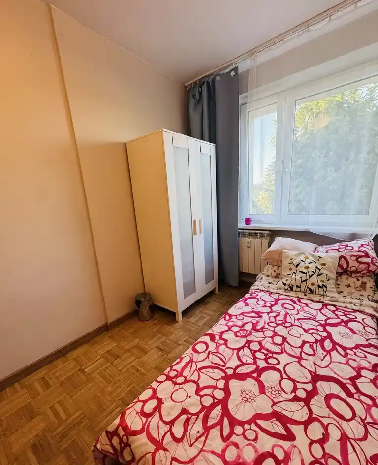 Do wynajęcia pokój w 3 pokojowym mieszkaniu . Metro Natolin. Od dzisiaj - zdjęcie 5