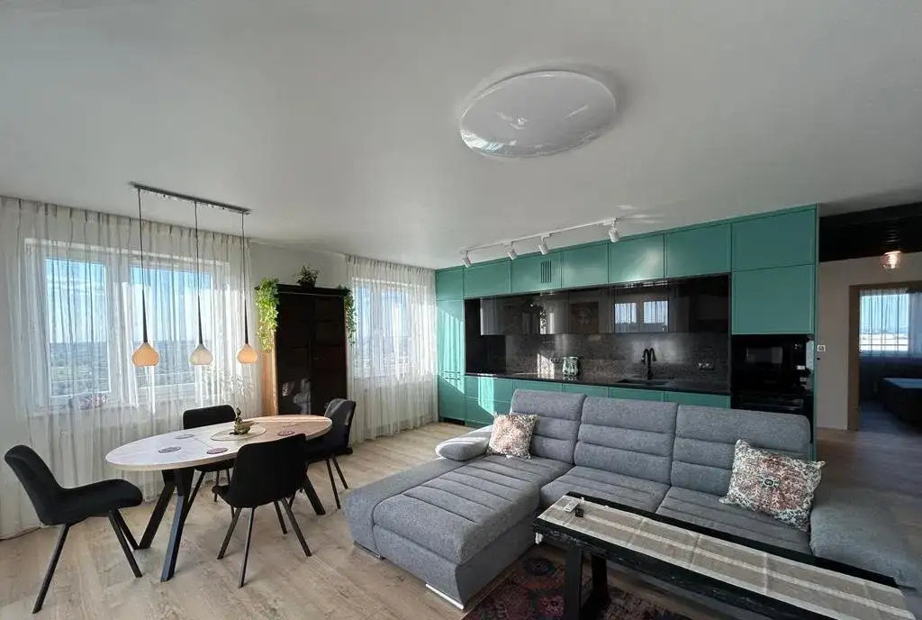 PROJEKTANT-Apartament z garażem do wynajęcia- 90m2 - zdjęcie 2