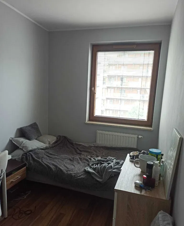 Przytulny pokój WROCŁAWSKA 69 wszędzie blisko - zdjęcie 4