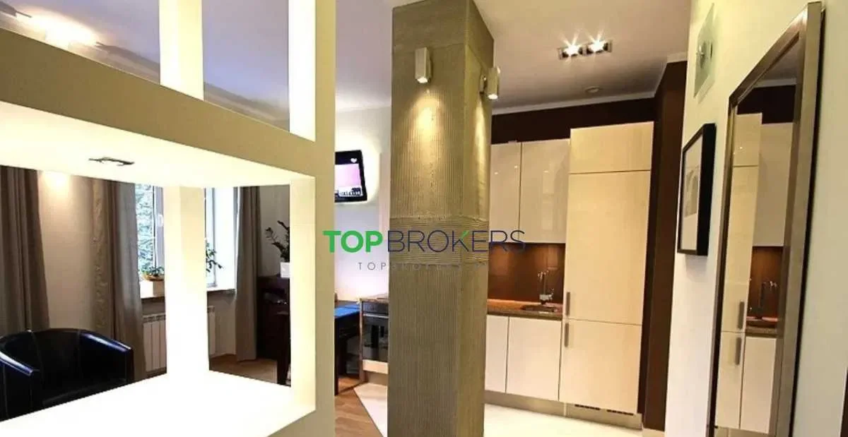 Warszawa Śródmieście ul. Krakowskie Przedmieście, 2 pokoje, 41m2 - zdjęcie 4