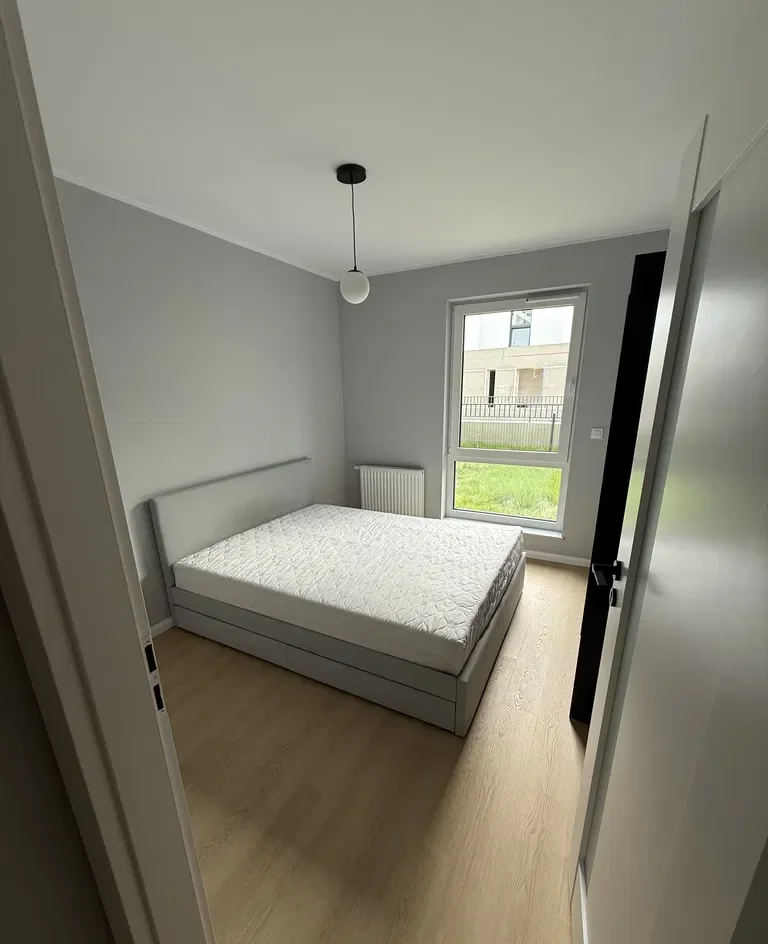 Wynajme 2 pokojowe z ogrodkiem , nowy blok - zdjęcie 7