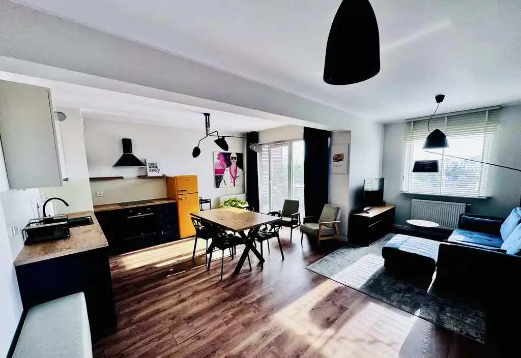 Osiedle Jarzębinowe 2 pok V pietro 51m2 najem balkon - zdjęcie 2