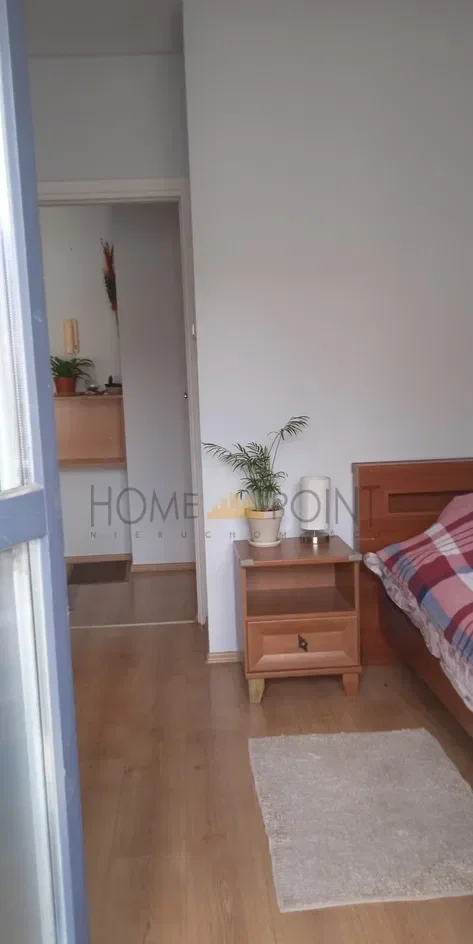 Saska Kępa, 2 pokoje, balkon, kom. m.postojowe - zdjęcie 3