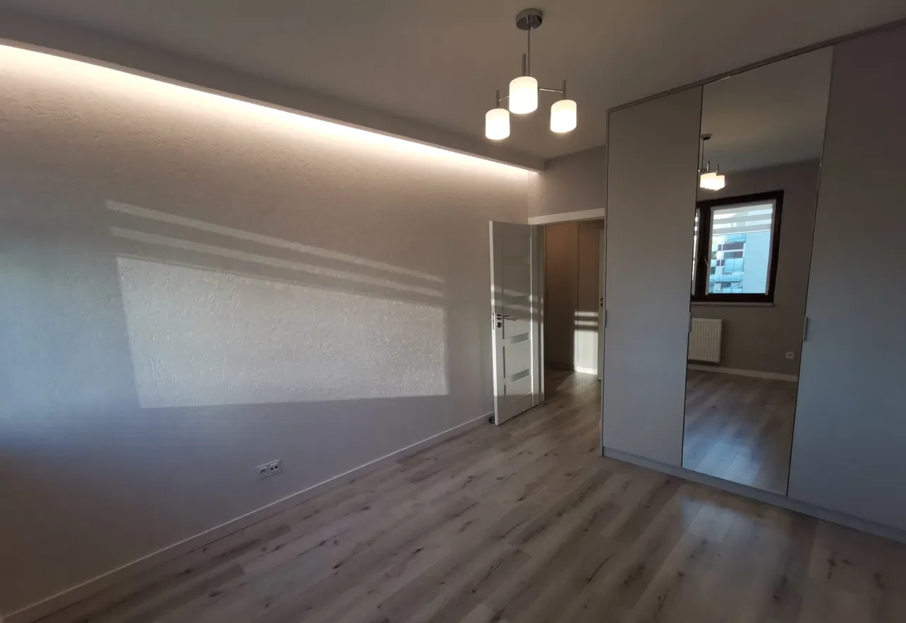 Apartament 63m2 z klimatyzacją i garażem - zdjęcie 9