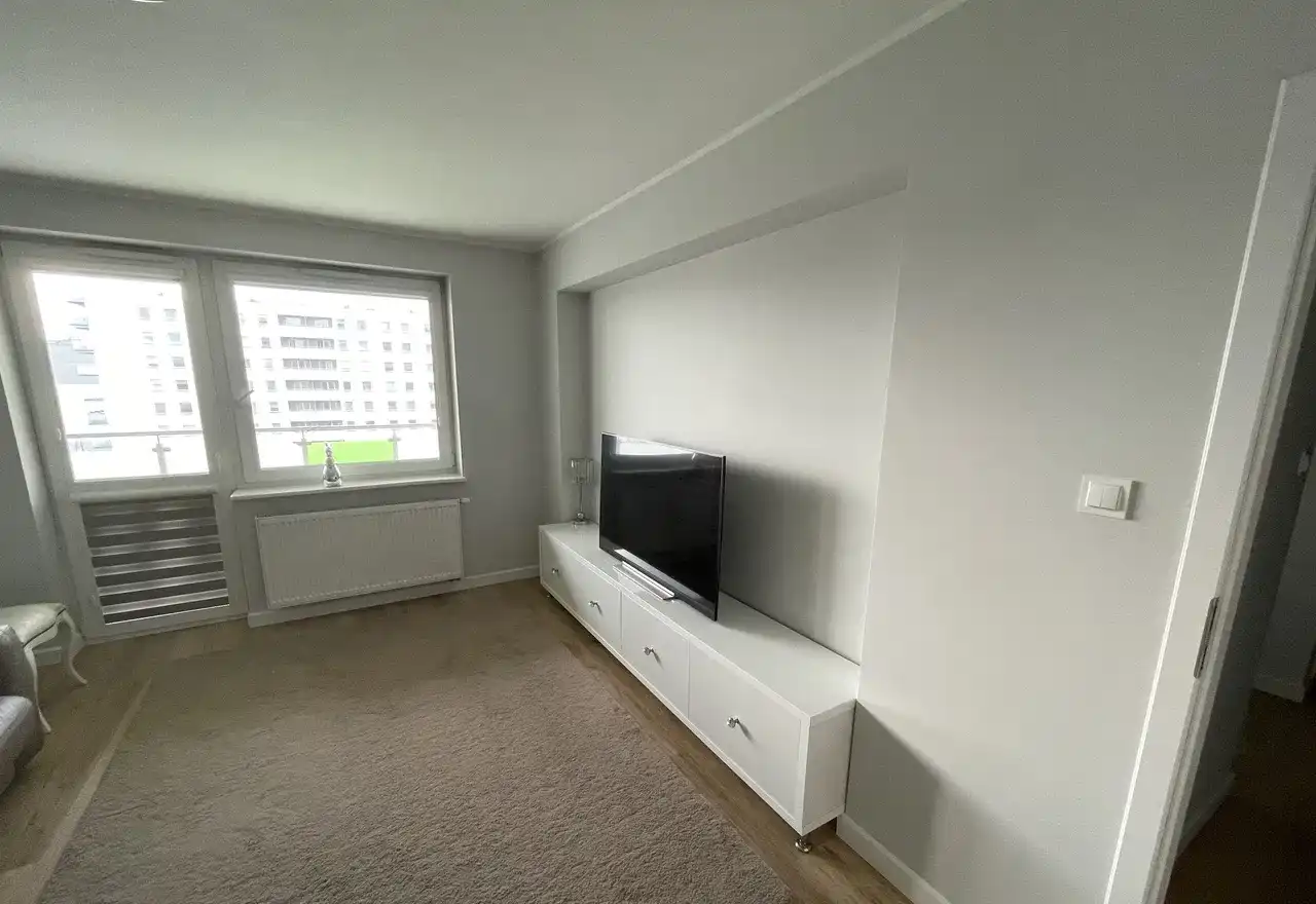 Nowoczesne 50m² w Cichym Centrum Bojar – Komfort i Styl (Budynek 2020) - zdjęcie 2