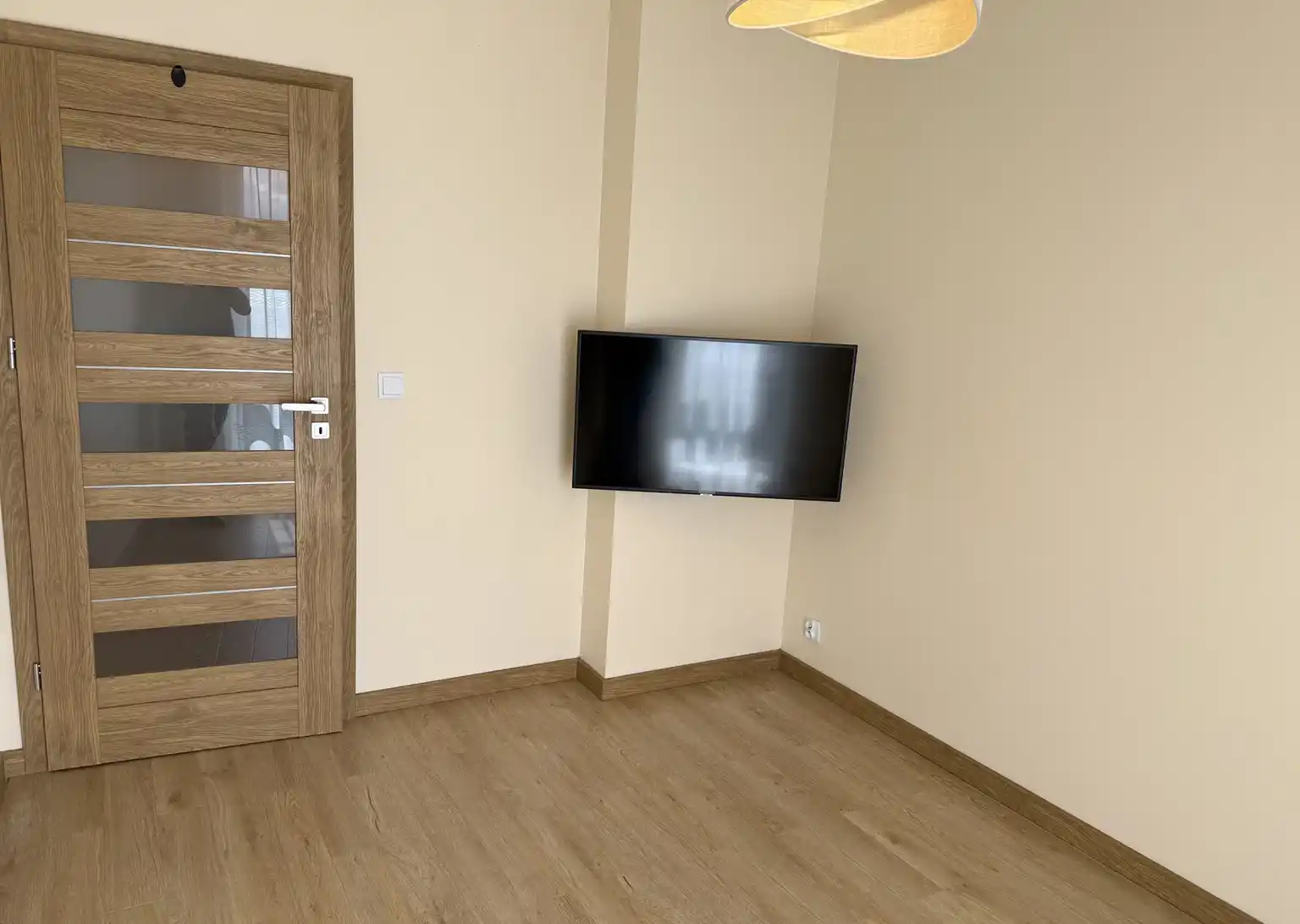 Mieszkanie w Lublinie z balkonem/ tarasem i 2 miejscowym garażem - zdjęcie 8
