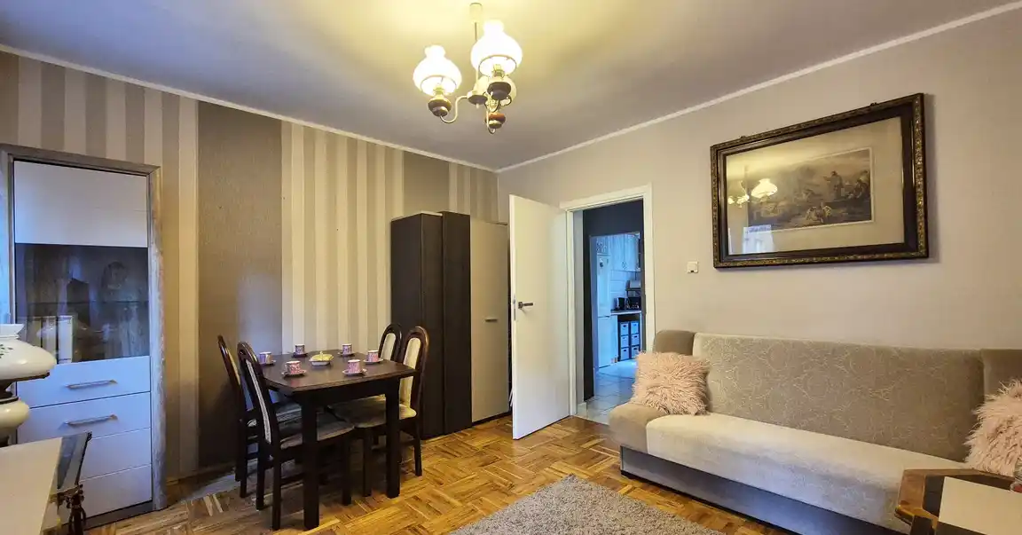 Pokój do wynajęcia przy ul. Komorowskiej - zdjęcie 2