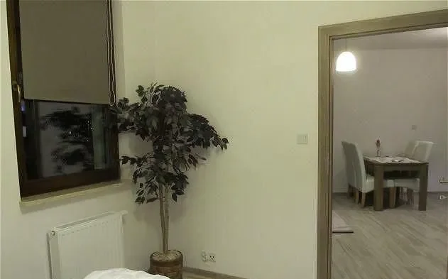 2 pokoje 41m2 Powstańców Śląskich, garaż, komórka. - zdjęcie 6