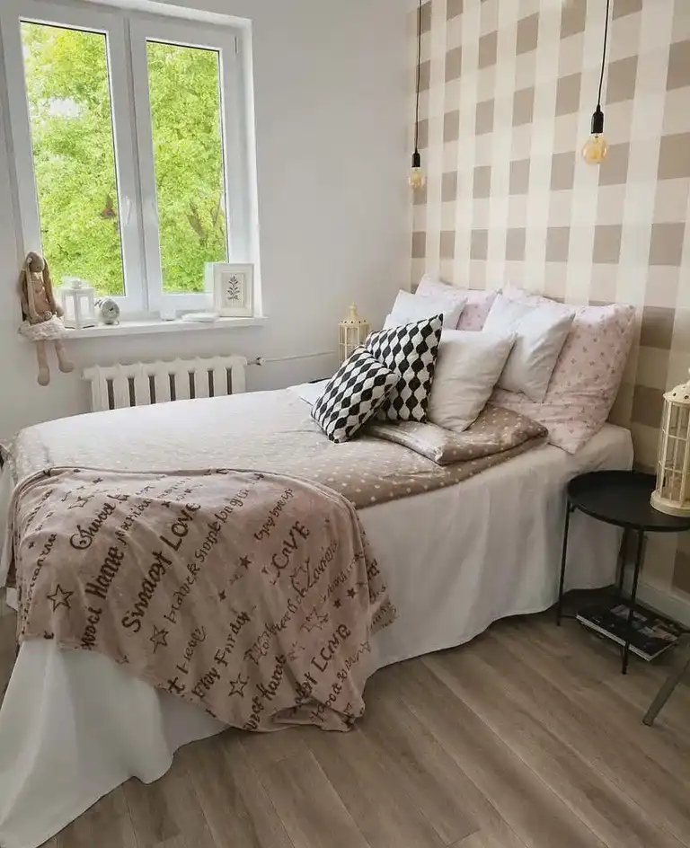 UMEBLOWANE  z dużym balkonem-widok na las