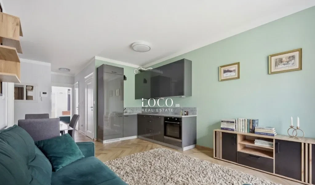 Klimatyczny apartament na Saskiej Kępie - zdjęcie 4