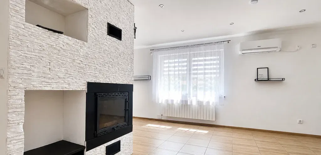 Do wynajęcia nowoczesny dom przy lesie - zdjęcie 5