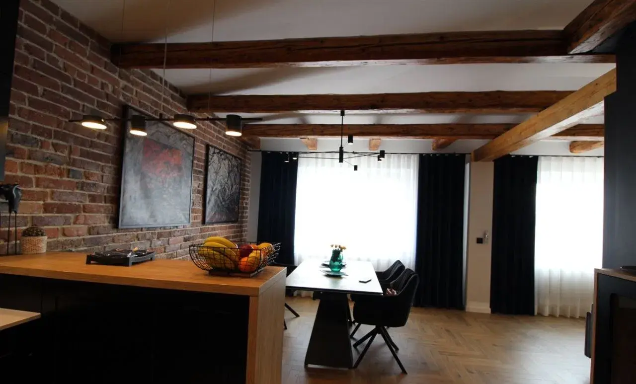 Willa z 6 apartamentami umeblowanymi premium - zdjęcie 4