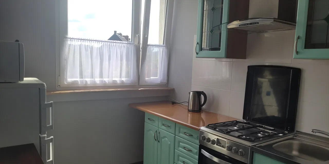 Wynajmę komfortowe mieszkanie 2-pokojowe w pełni wyposażone wraz z piwnicą. - zdjęcie 4