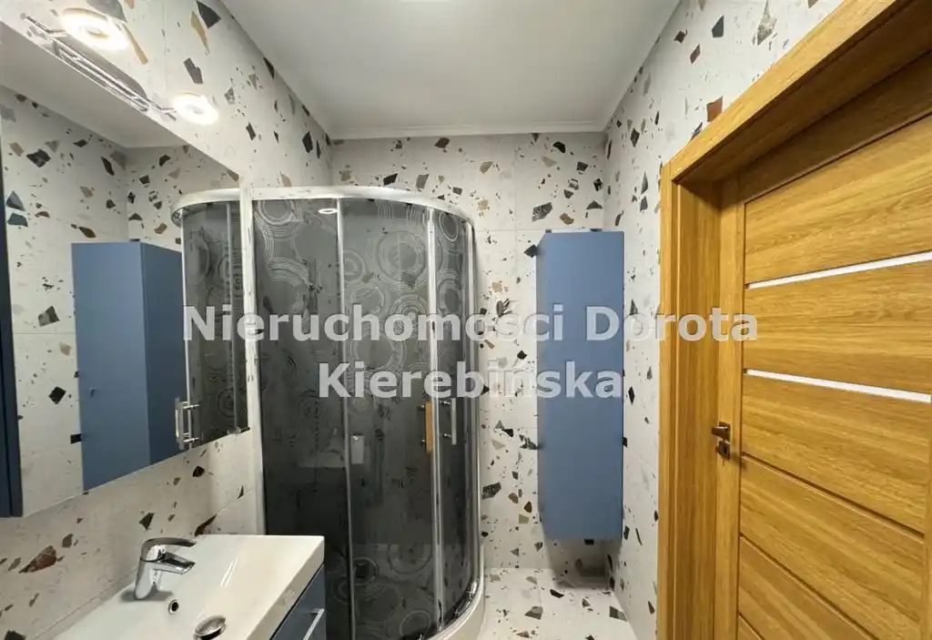 Mieszkanie na zamkniętym osiedlu- 2 pokoje. - zdjęcie 9