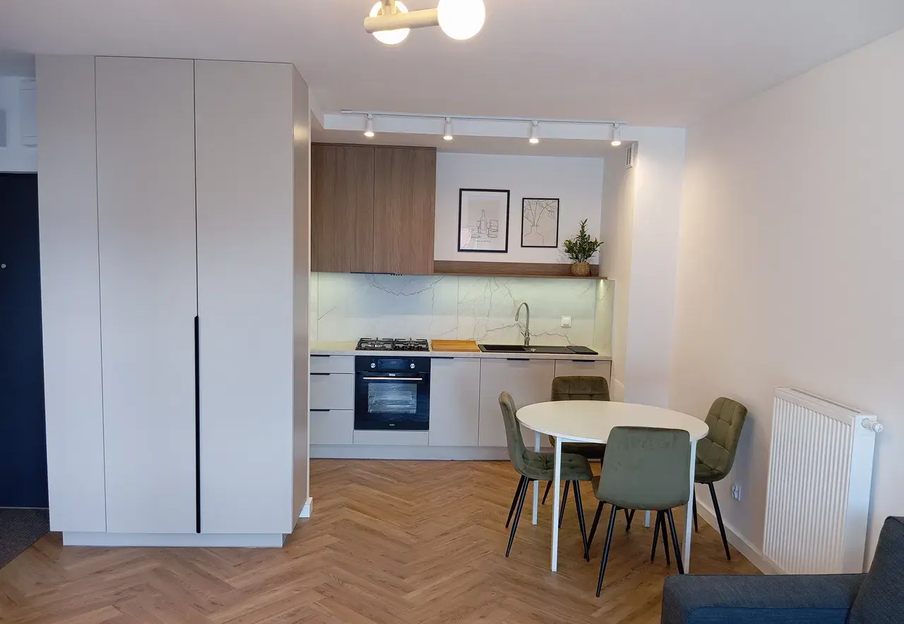 Nowe komfortowe mieszkanie , parking , schowek. Doskonała lokalizacja. - zdjęcie 3