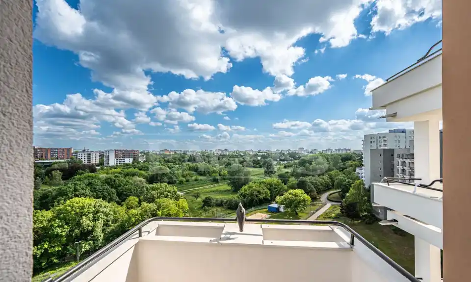Widok na zieleń Dolinki Służewskiej ✨metro blisko✨ - zdjęcie 2