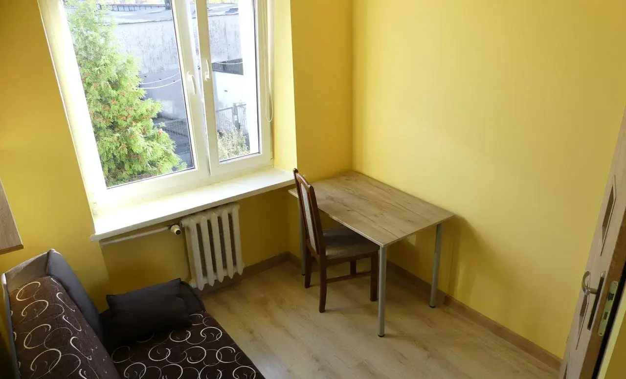 mieszkanie 4 pokojowe dla studentów/pracowników - zdjęcie 5