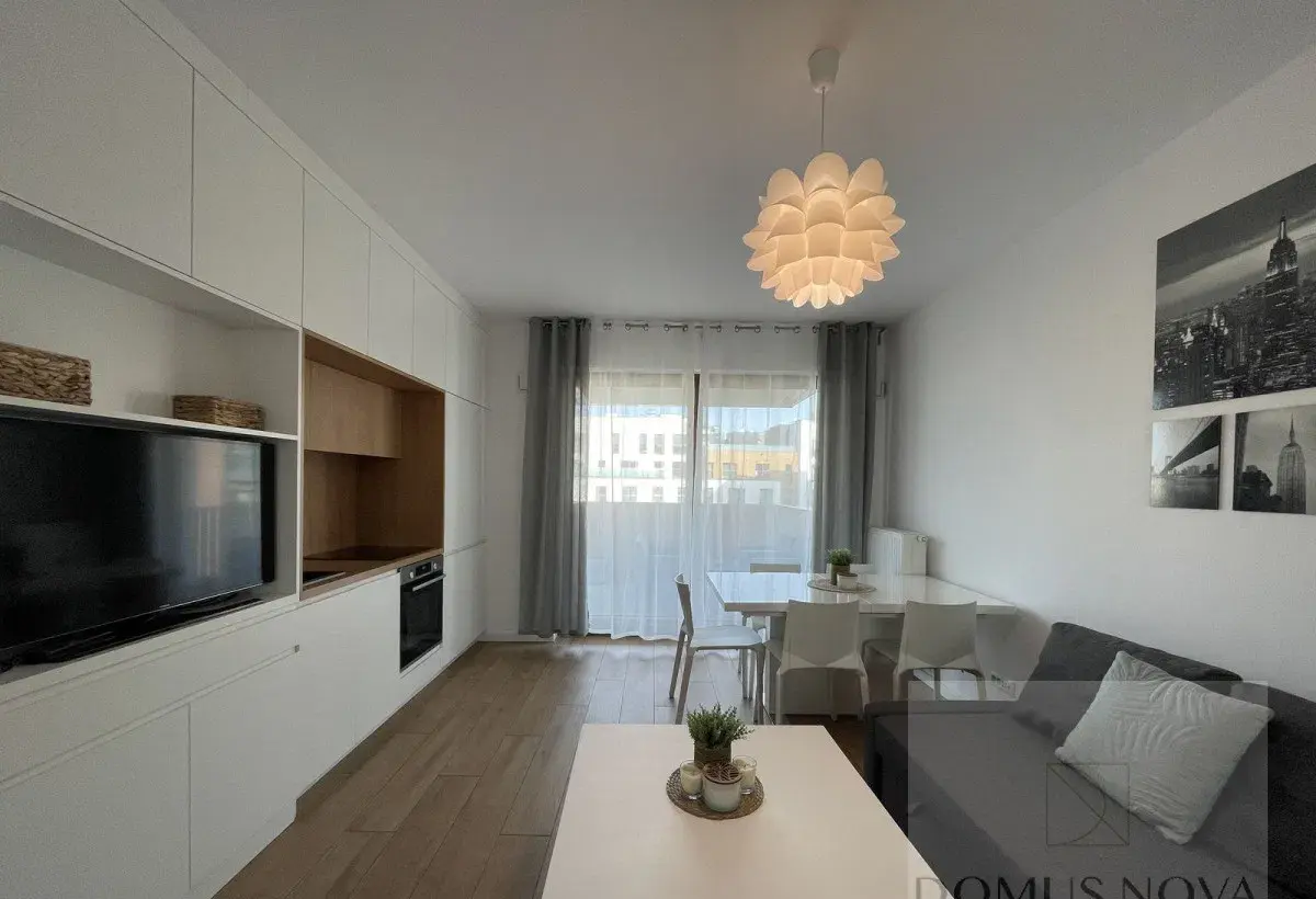 Apartament 2-pok. z dużym balkonem w Port Praski! - zdjęcie 3