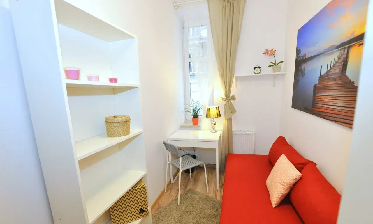 Pokój 13m², ul. Lompy 2 (Centrum) | 1100 zł | Wolny od zaraz - zdjęcie 4