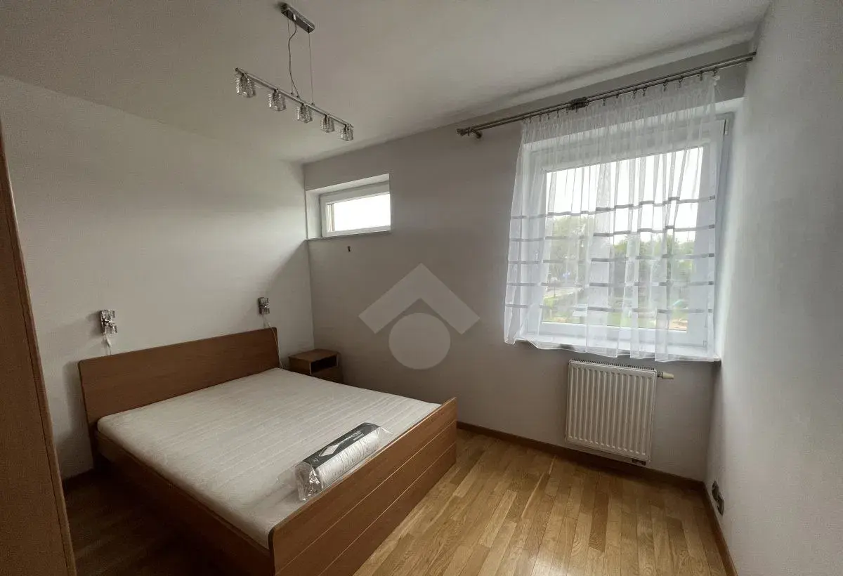 3 pokoje, balkon, miejsce postojowe w garażu, komórka lokatorska - zdjęcie 7
