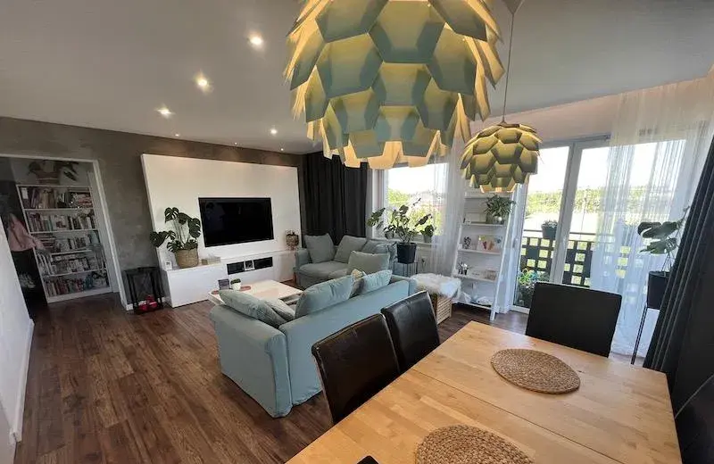 Leszno Zatorze - przestronne umeblowane 2-pok 60m2, miejsce psotojowe