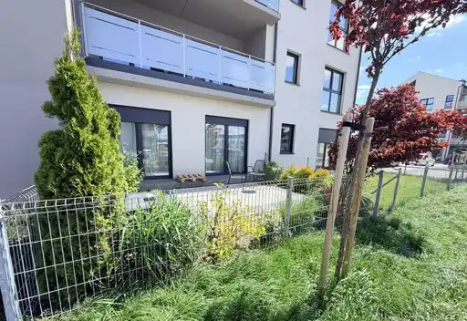 Nowe, bez mebli, ogródek, 2 miejsca postojowe, piwnica, wolne od lipca - zdjęcie 4