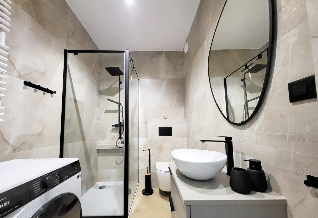 BEZ PROWIZJI! 2 pokoje z balkonem, klimą w nowym apartamentowcu! - zdjęcie 6