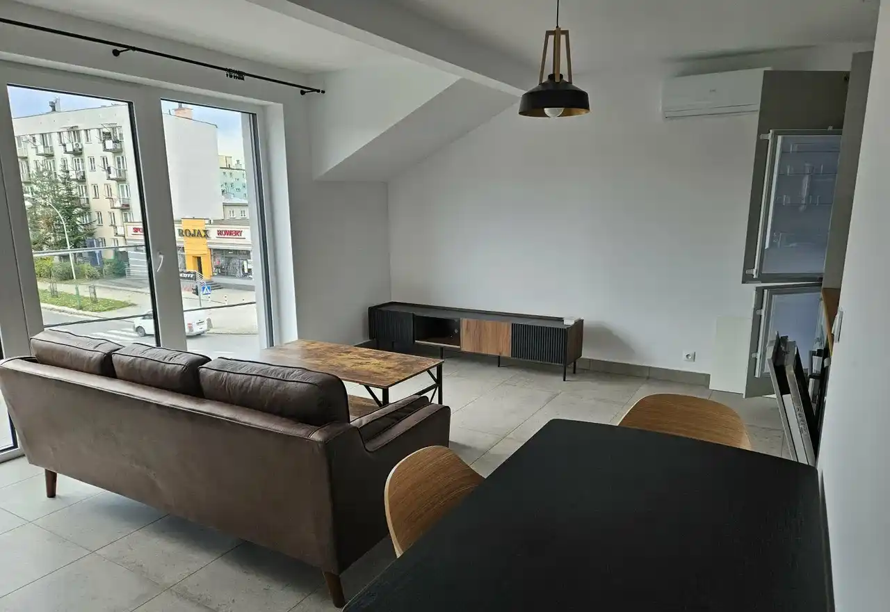Komfortowe mieszkanie w centrum Dębicy - zdjęcie 2