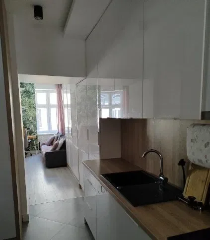 Przytulna i jasna kawalerka 35 m² na wynajem