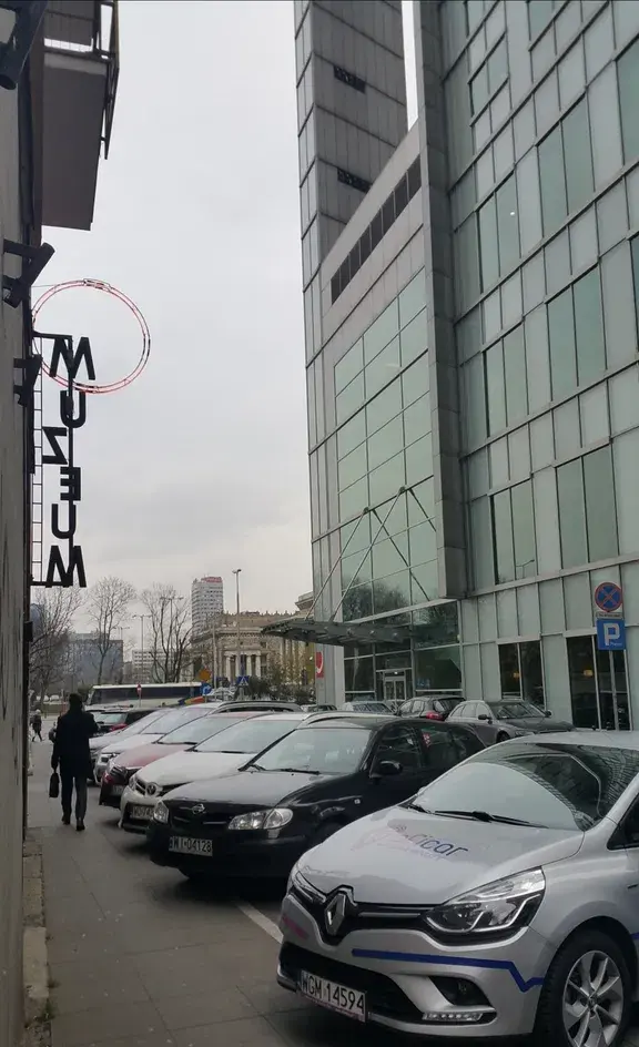 Bezpośredenio Kawalerka obok ZŁOTA 44 / RONDO ONZ - zdjęcie 8