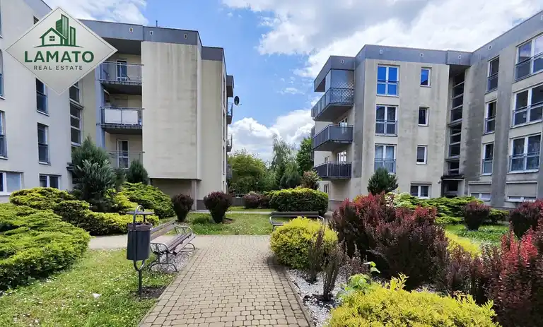 2-pokojowe mieszkanie 49m2 z tarasem i balkonem przy ul. Wielickiej w Krakowie - zdjęcie 9
