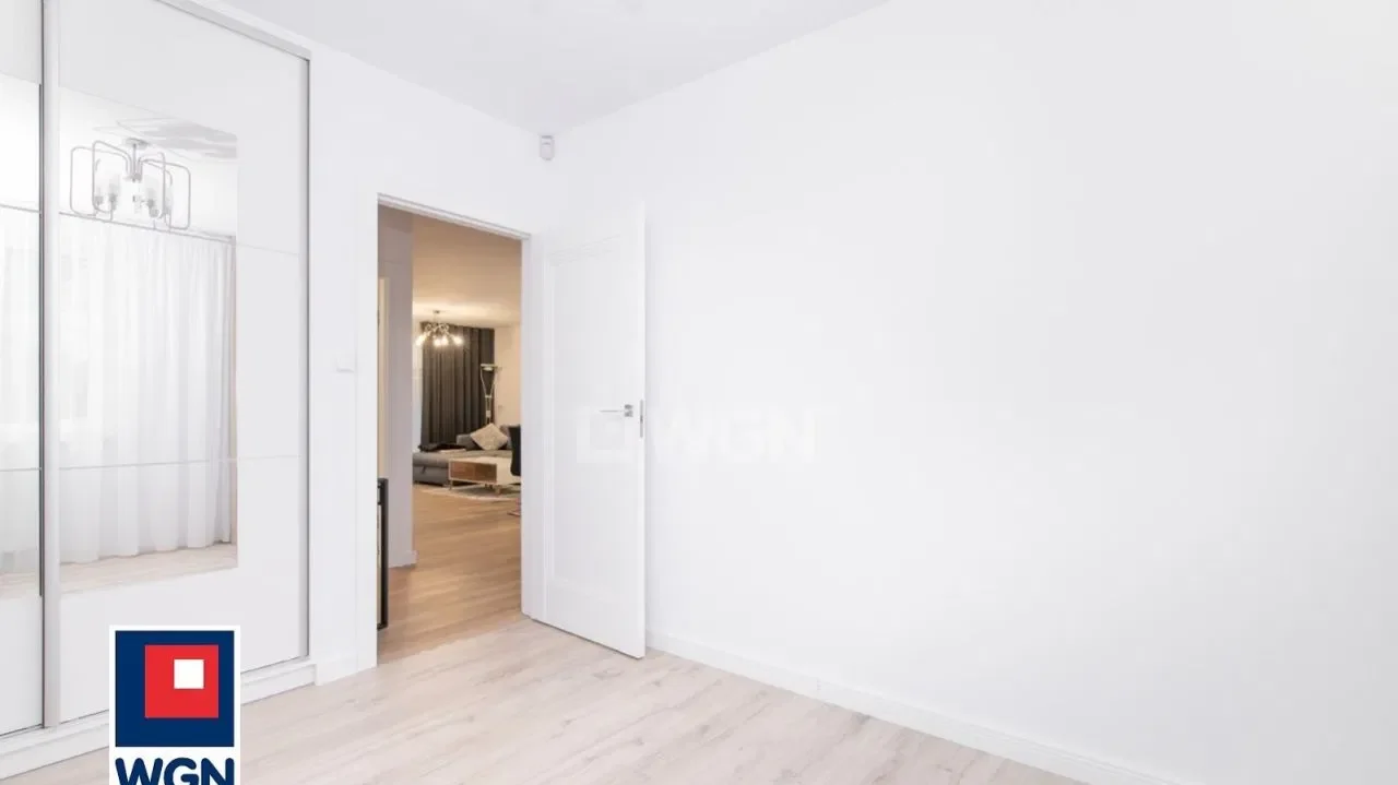 Apartament z miejscem postojowym w hali - zdjęcie 9