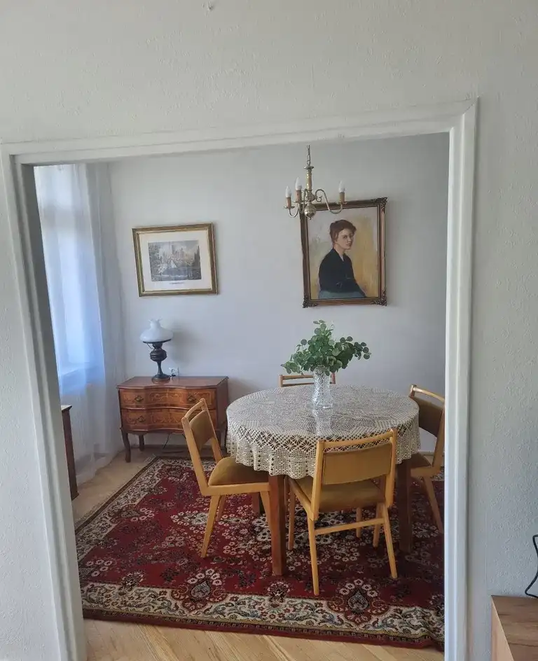 Wynajmij 3/4-pokojowe mieszkanie z balkonem na pl. Na Rozdrożu - zdjęcie 2