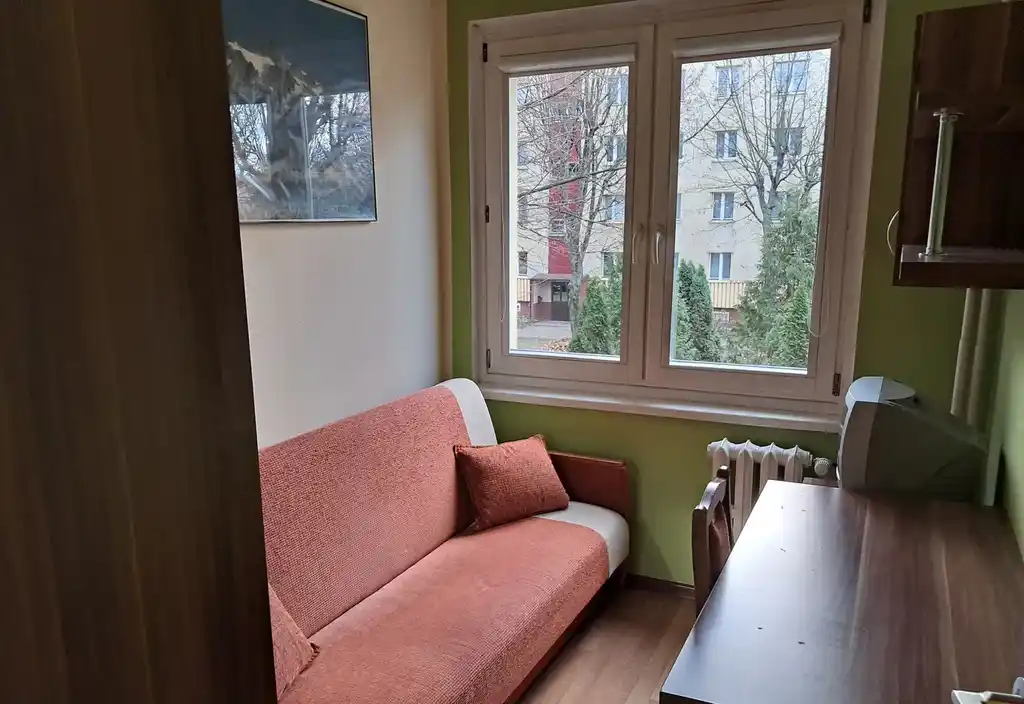Mieszkanie 4-pokojowe z balkonem i garażem - zdjęcie 6