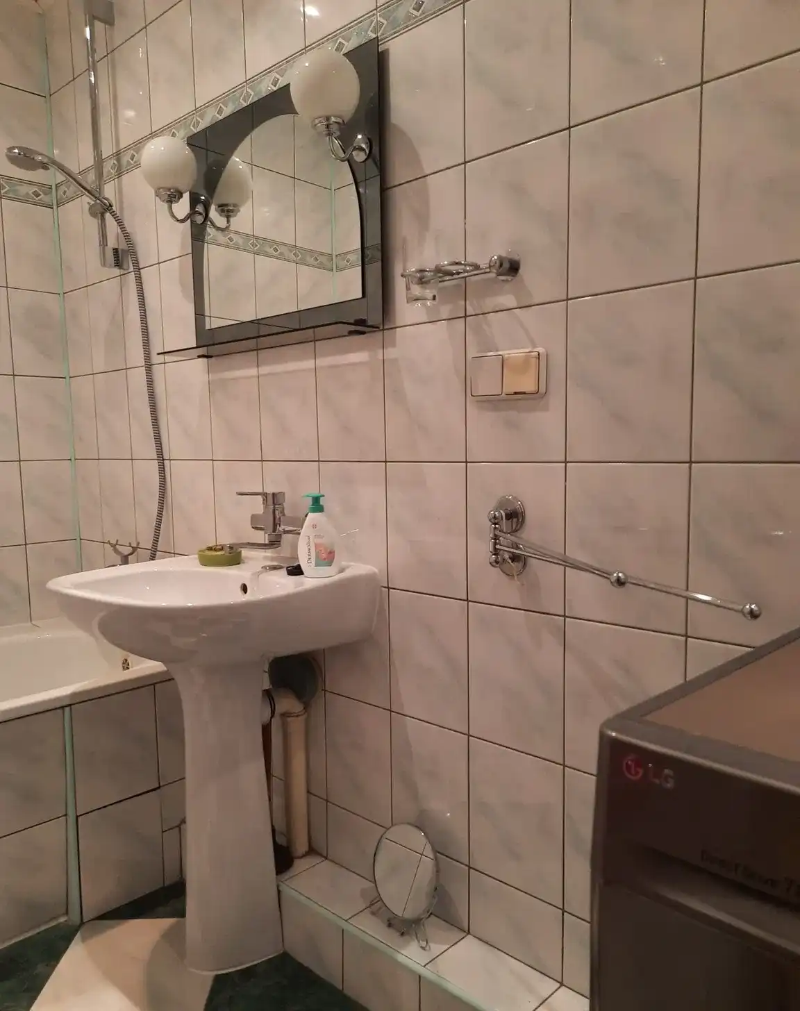 Pokój na wynajem - ul. Jedności Narodowej, Wrocław - zdjęcie 8