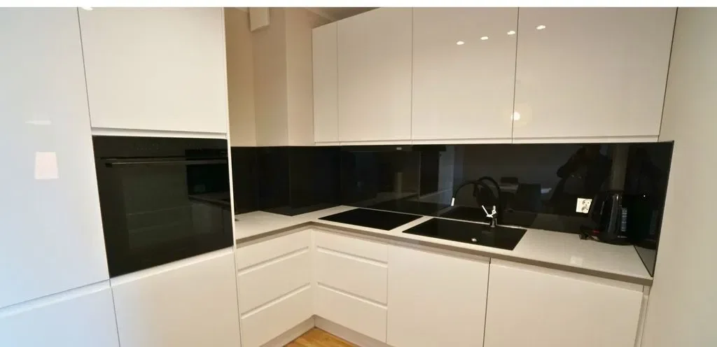 2 kawalerki+ dwupokojowe, balkon, parking - zdjęcie 7