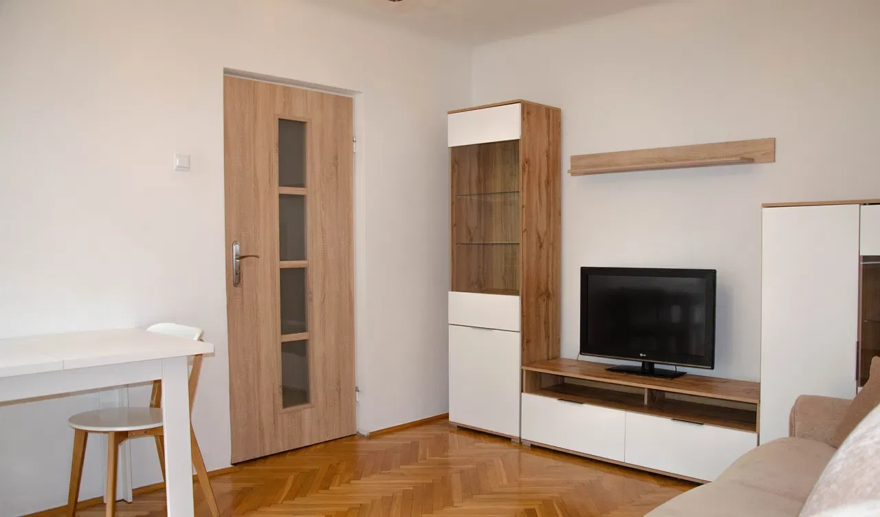 2‑pokojowe mieszkanie | ul. Spiżowa 2 | 2 490 zł | WiFi w cenie - zdjęcie 2