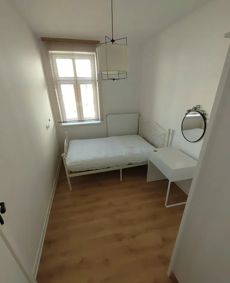 CENTRUM.Pokój w mieszkaniu studenckim. - zdjęcie 2