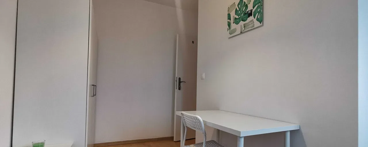 Komfortowy pokój z balkonem Metro Imielin, Ursynów - zdjęcie 3