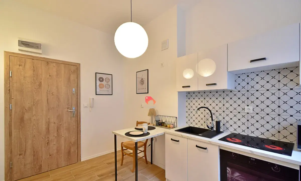 Do wynajęcia kawalerka 32 m² - ul. Racławicka - zdjęcie 5